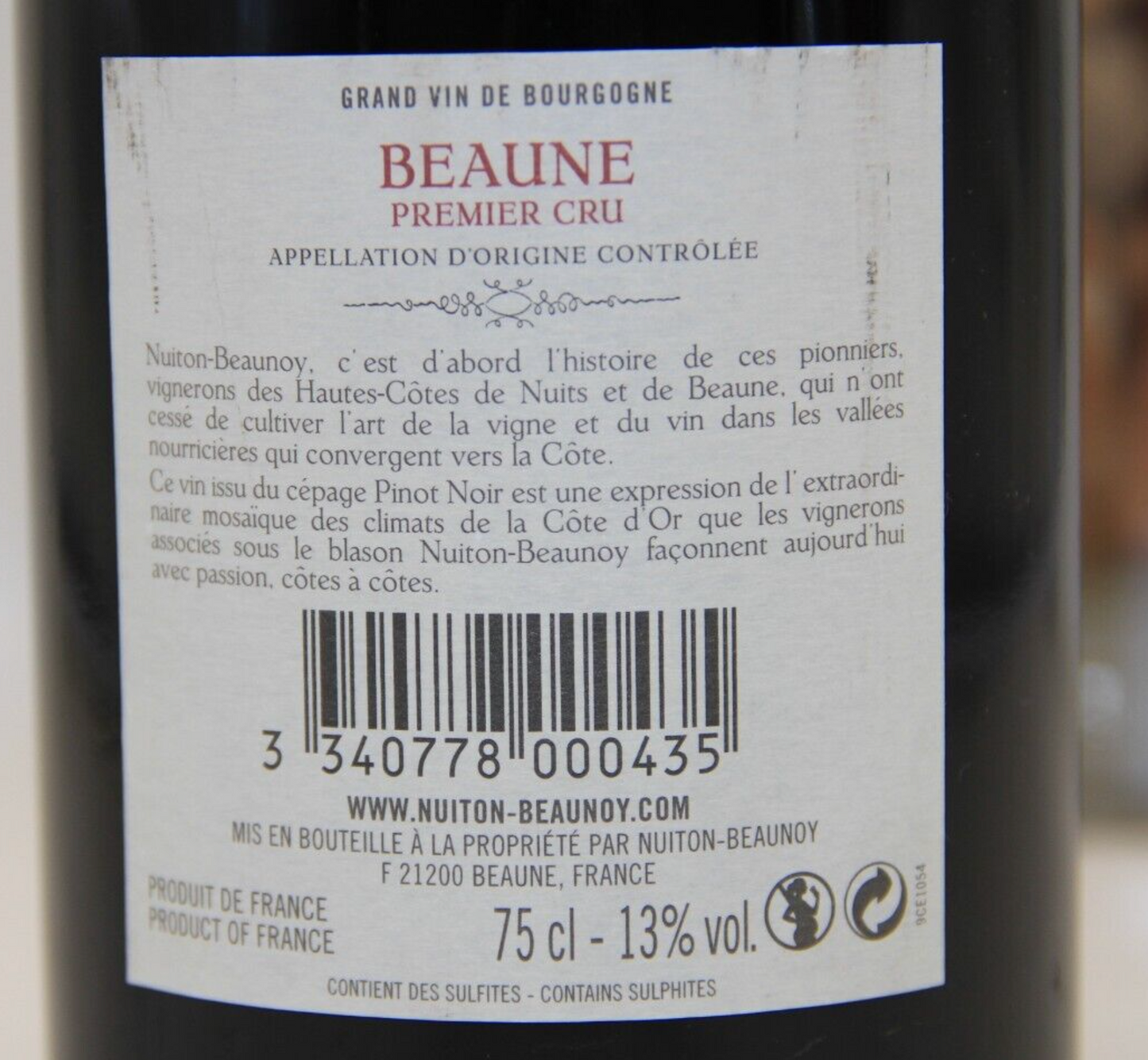 Beaune 1er Cru ** 2015 ** Nuiton Beaunoy - Eric-Dixvins