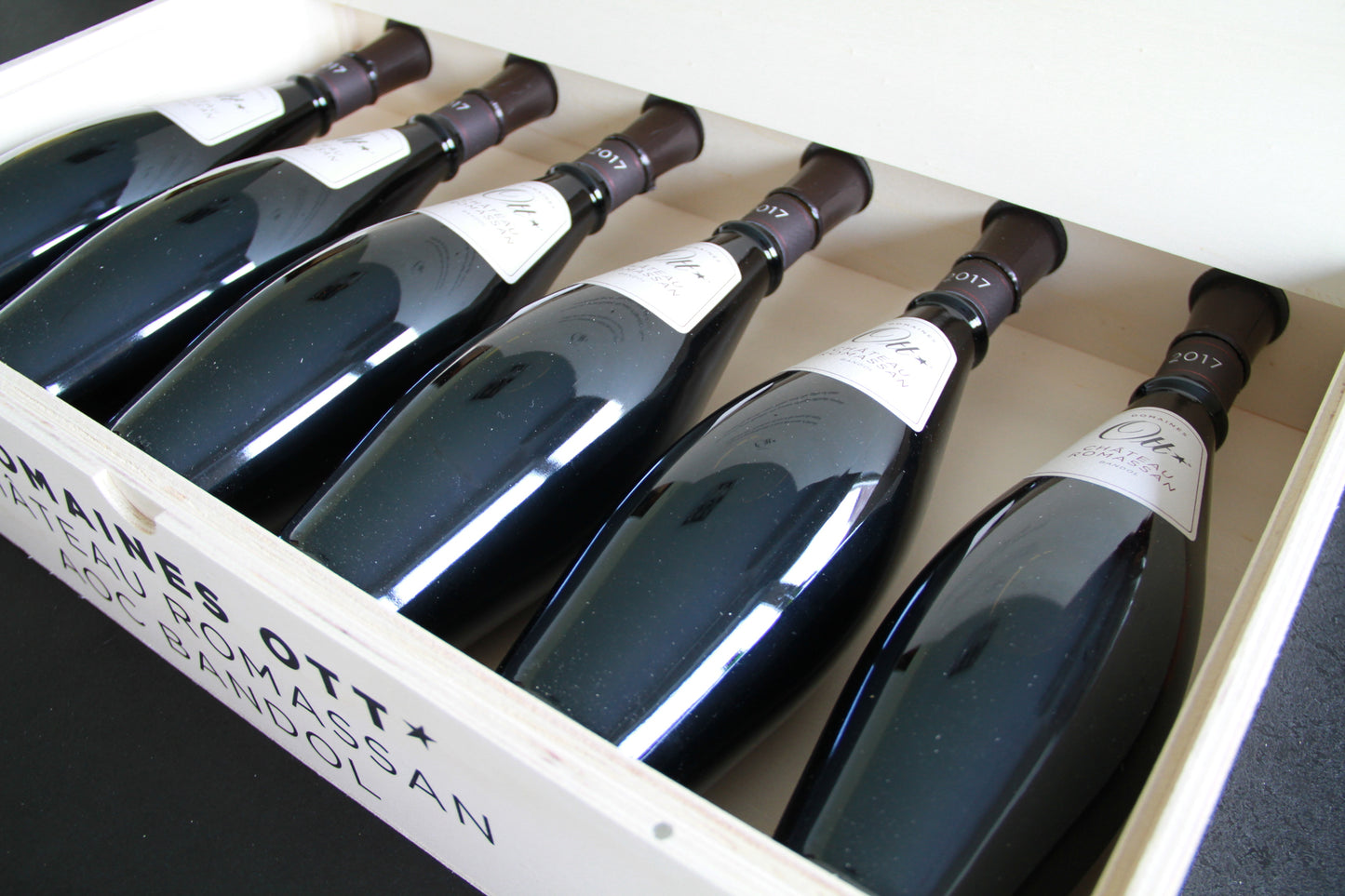 Chateau Romassan ** 2017 ** Bandol Domaines Ott caisse collector 6x - Eric-Dixvins