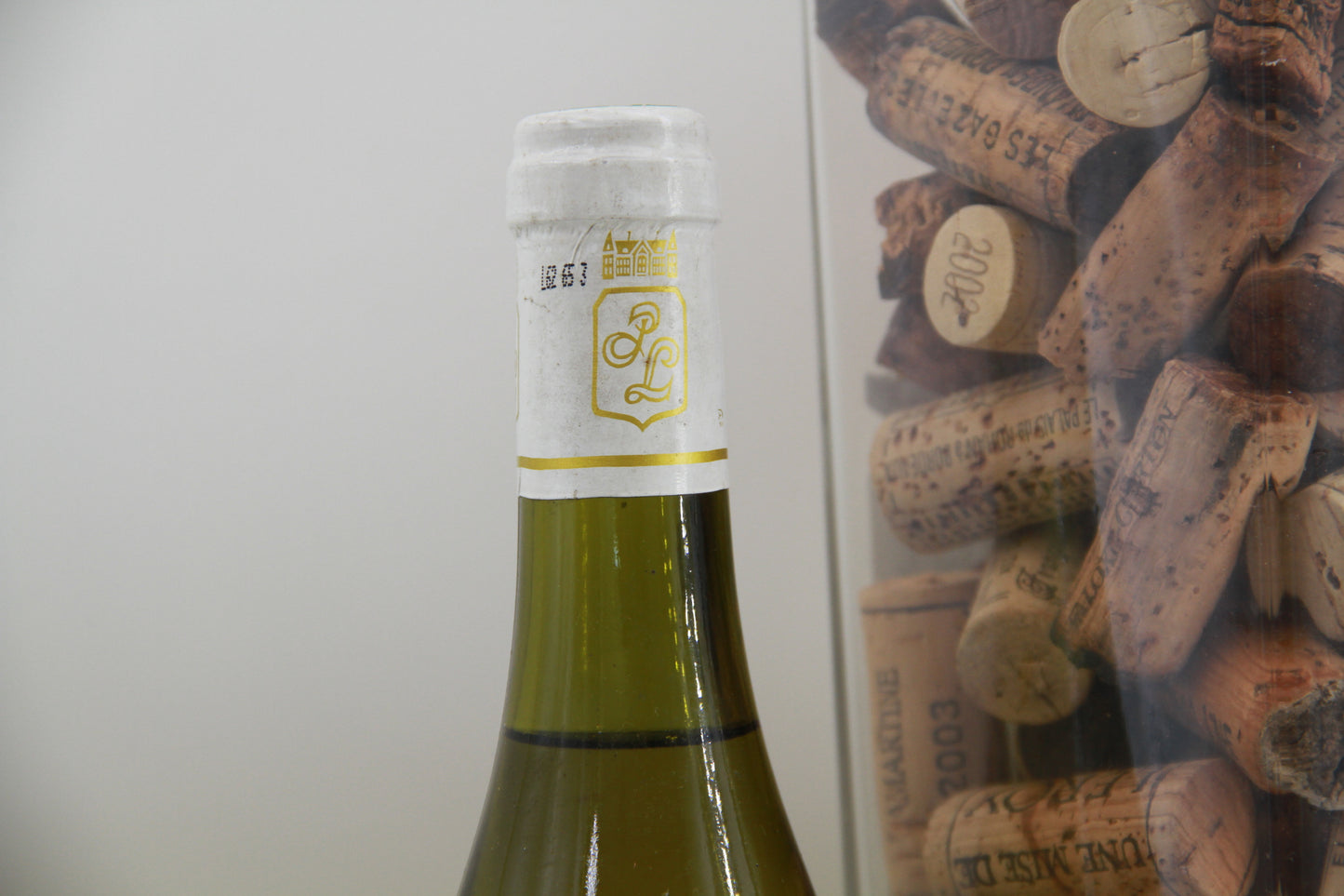 - Pouilly-Fuissé " Les Montjoies " ** 2002 ** P Laforest - Eric-Dixvins
