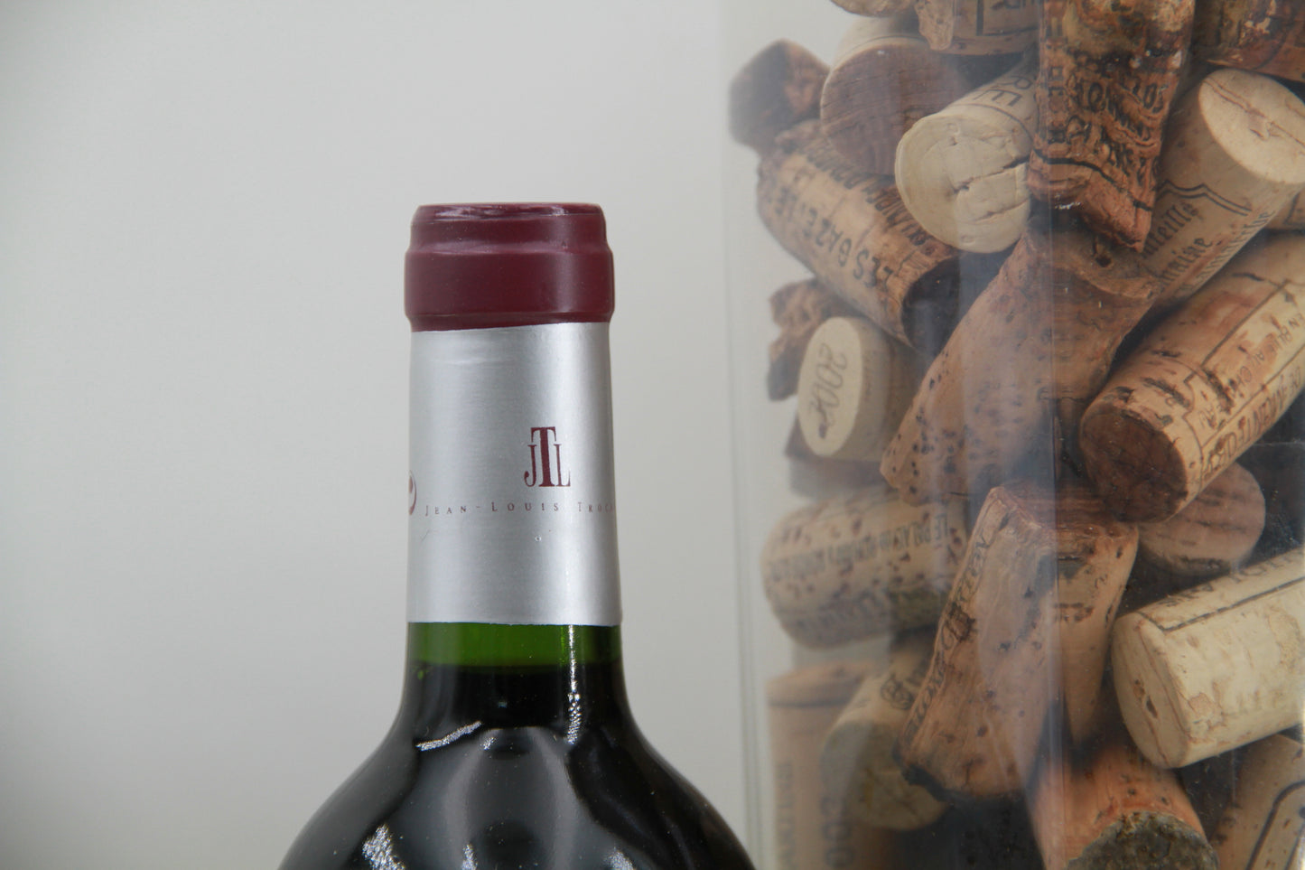 Chateau La Croix Bellevue Lalande de Pomerol. 2009 - Eric-Dixvins