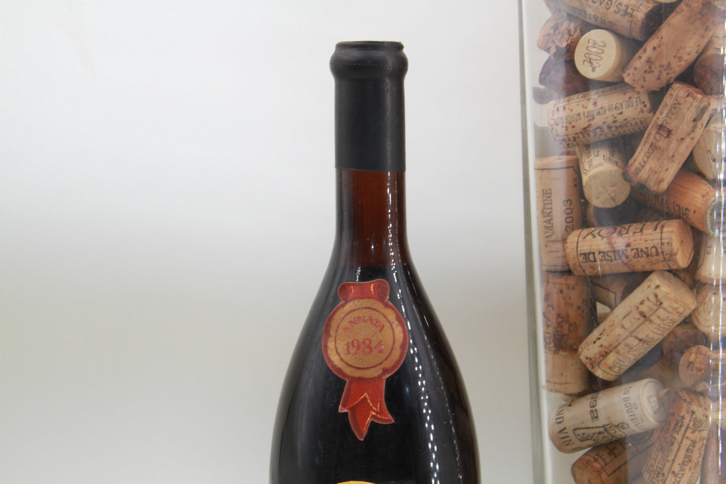 Dolcetto D'Alba. 1984 Poderi Scanavino