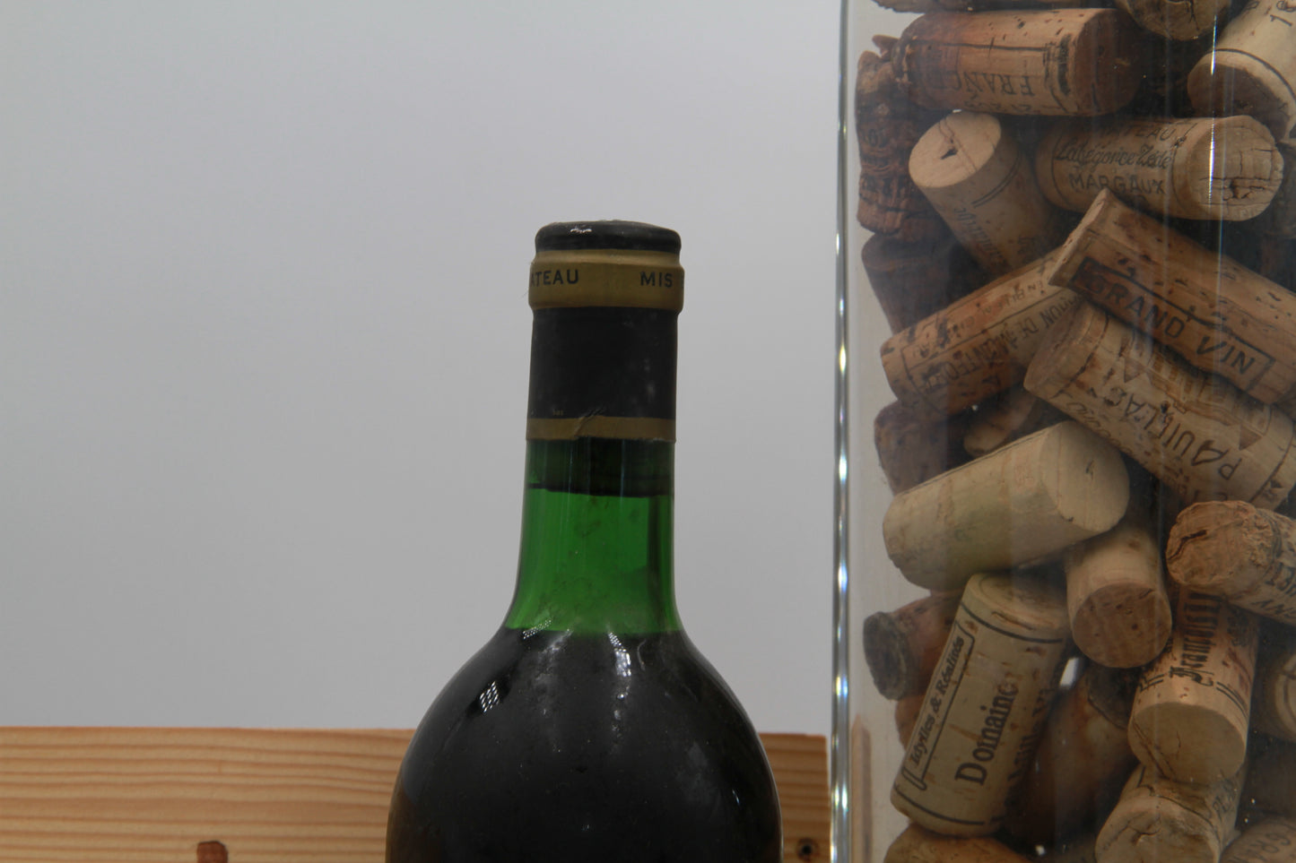 -Chateau Bodet Cuvée Du Barrail Noble. Canon Fronsac. 1981