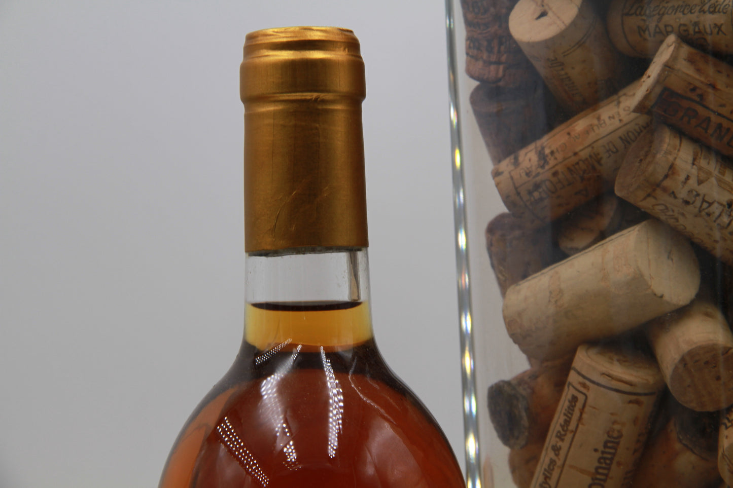 Château Clos Haut-Peyraguey. 1er Grand Cru Classé de Sauternes. 1990