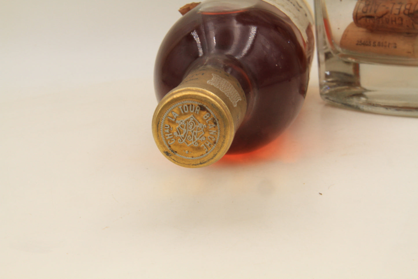 Chateau La Tour Blanche**1969 ** 1er Grand Cru Classé Sauternes - Eric-Dixvins