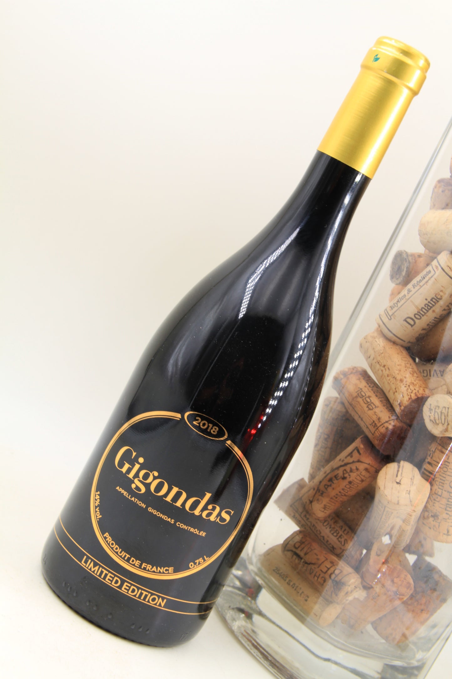 - Gigondas ** 2018 ** Limited Edition - Eric-Dixvins