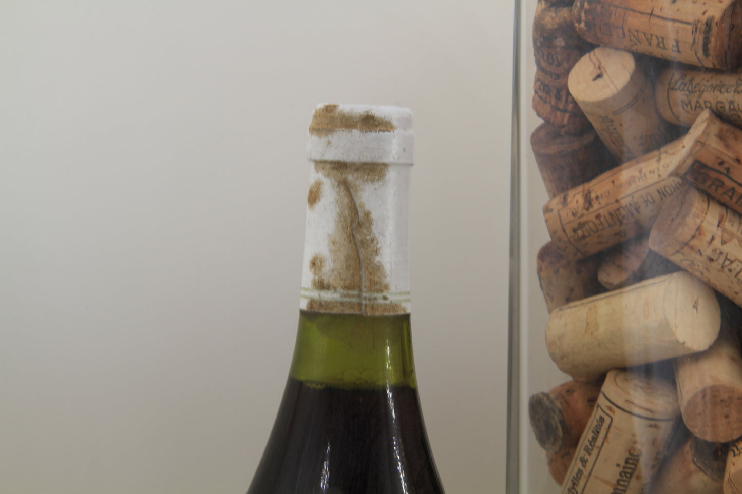 - Savigny Les Beaune ** 1990 ** Louis D'Armont - Eric-Dixvins