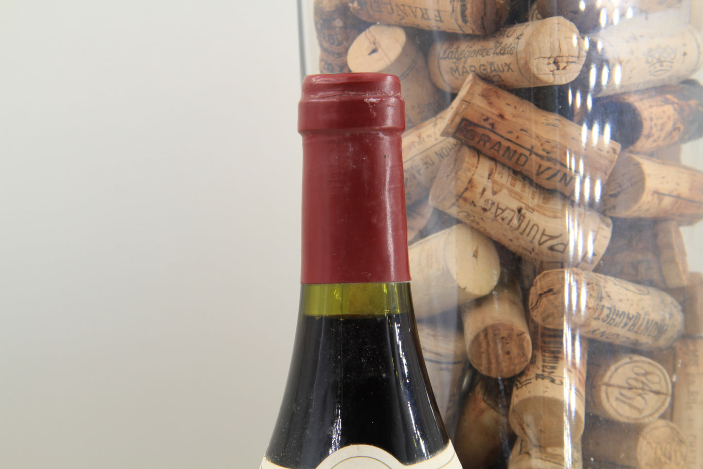 - Gevrey Chambertin 1er Cru " Petite Chapelle " **2003 ** Dugat Py - Eric-Dixvins