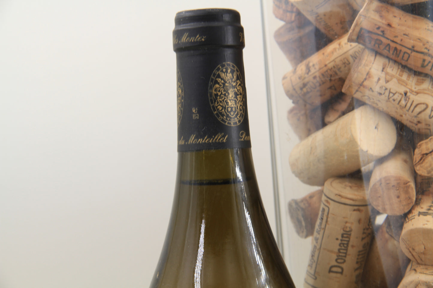 Domaine du Monteillet ** 2002 ** Saint Joseph - Eric-Dixvins