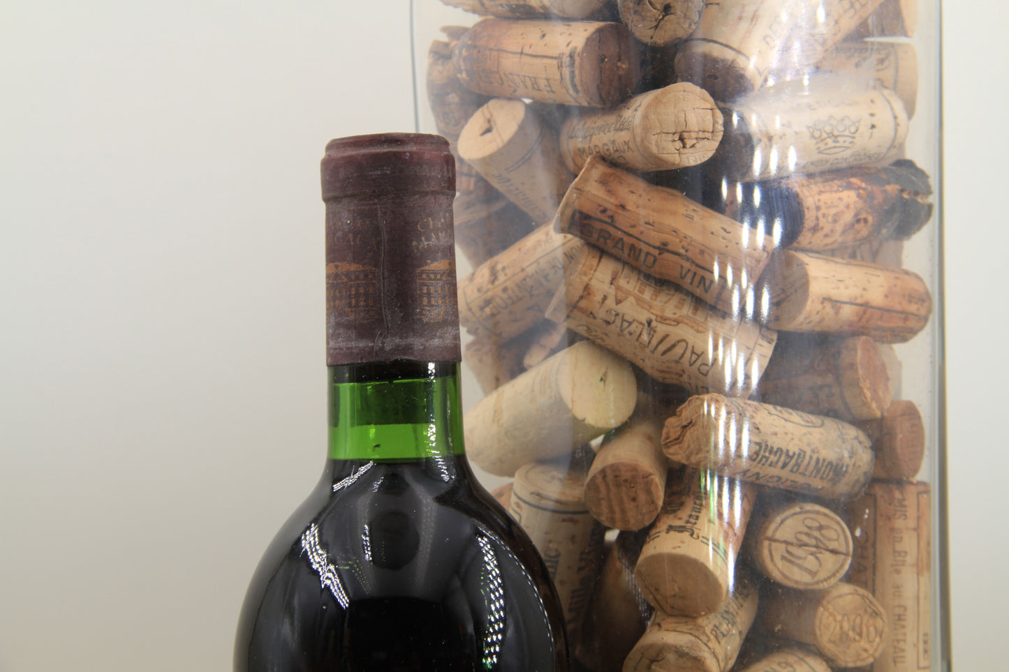 - Chateau Margaux ** 1973 ** 1er Grand Cru Classé Margaux - Eric-Dixvins
