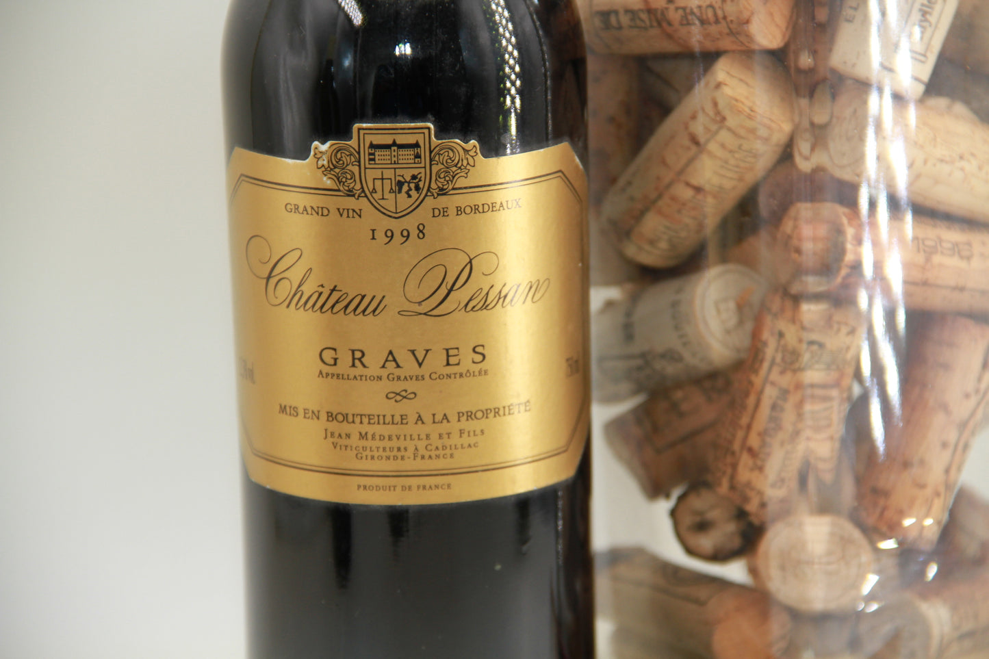 - Chateau Pessan ** 1998 ** Pessac Léognan - Eric-Dixvins