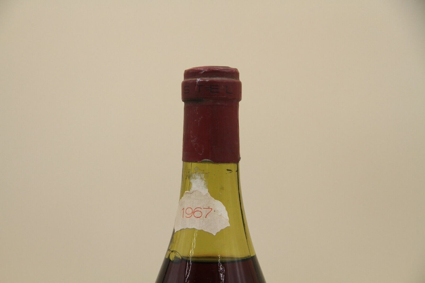 Chateauneuf Du Pape ** 1967 ** Chateau de Beaucastel - Eric-Dixvins