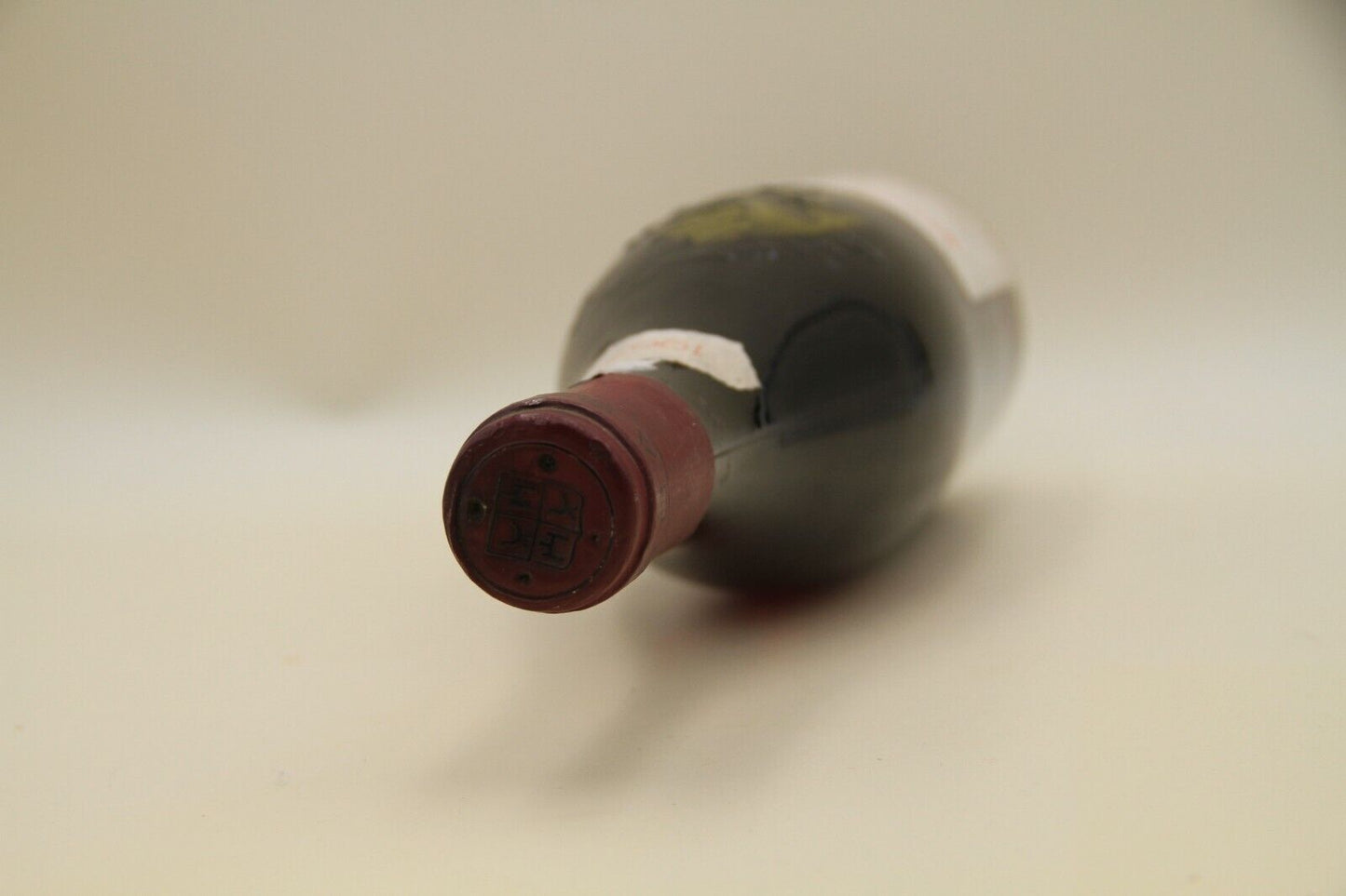 Chateauneuf Du Pape ** 1967 ** Chateau de Beaucastel - Eric-Dixvins