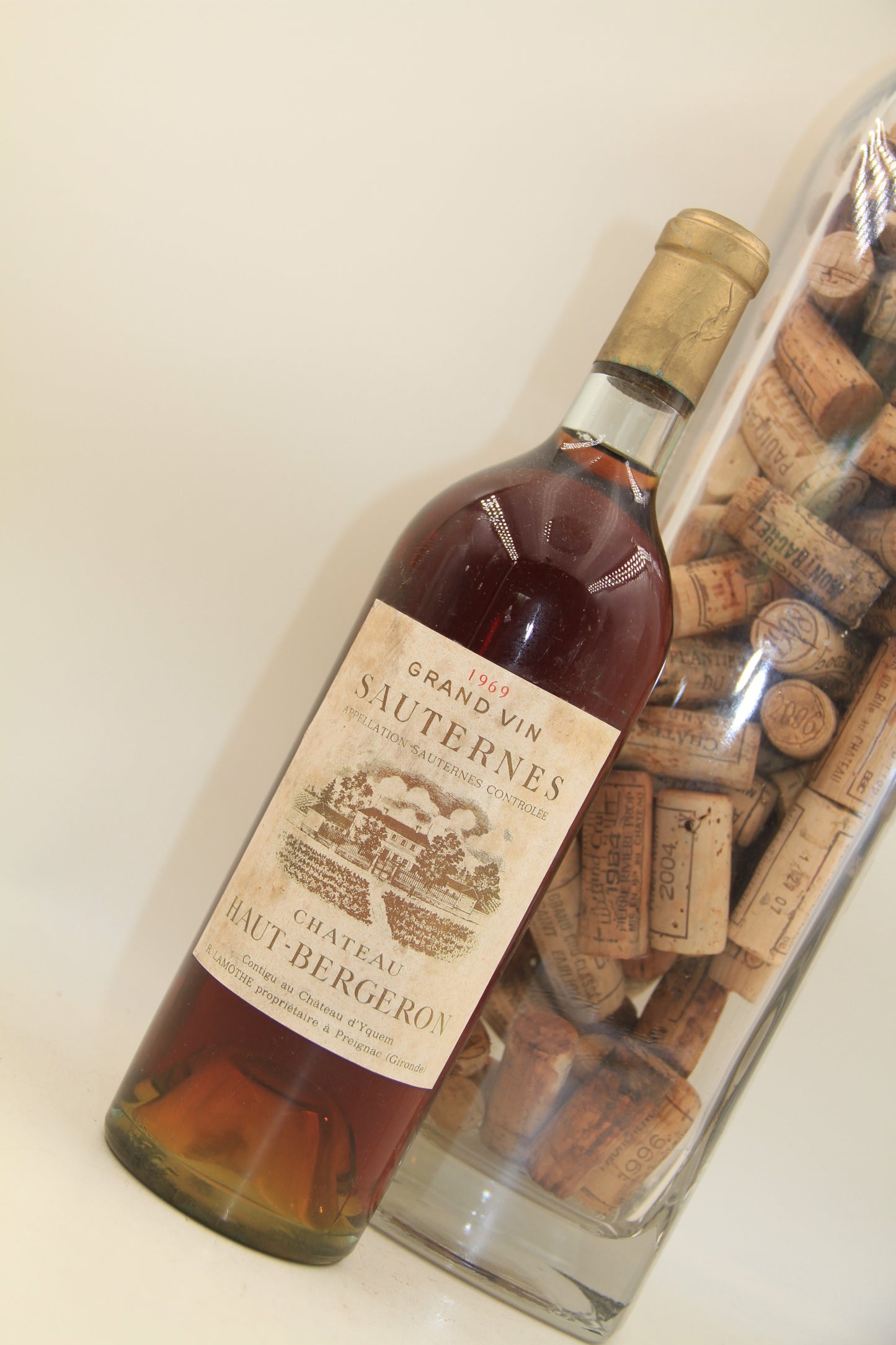 Chateau Haut Bergeron "contigu au ch Yquem " ** 1969 ** Sauternes - Eric-Dixvins