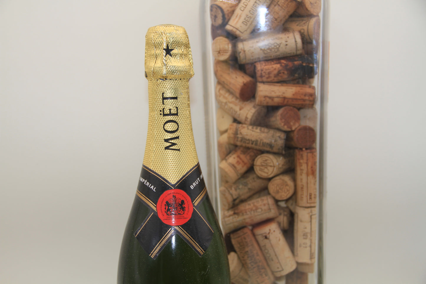 Champagne Moet & Chandon Brut Imperial 70ties - Eric-Dixvins