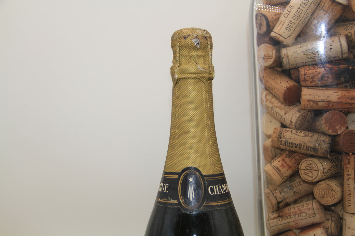 Champagne Jacques Favalle ** 70 TIES ** Brut - Eric-Dixvins