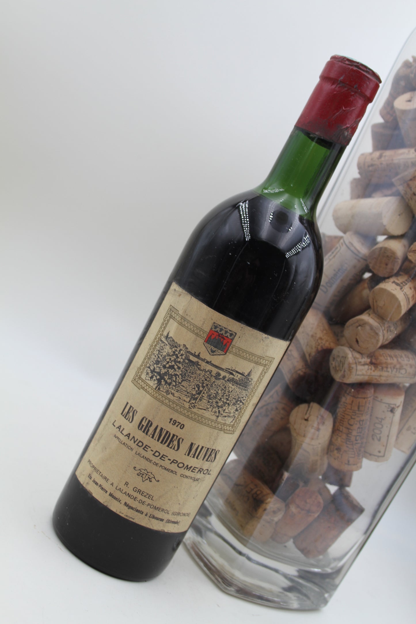 Les Grandes Nauves ** 1970 ** Lalande De Pomerol - Eric-Dixvins
