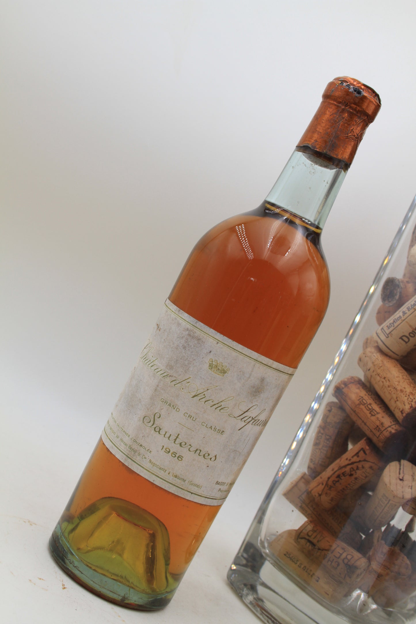 Chateau D'Arche Lafaurie ** 1966 ** 1er Grand Cru Cassé Sauternes - Eric-Dixvins