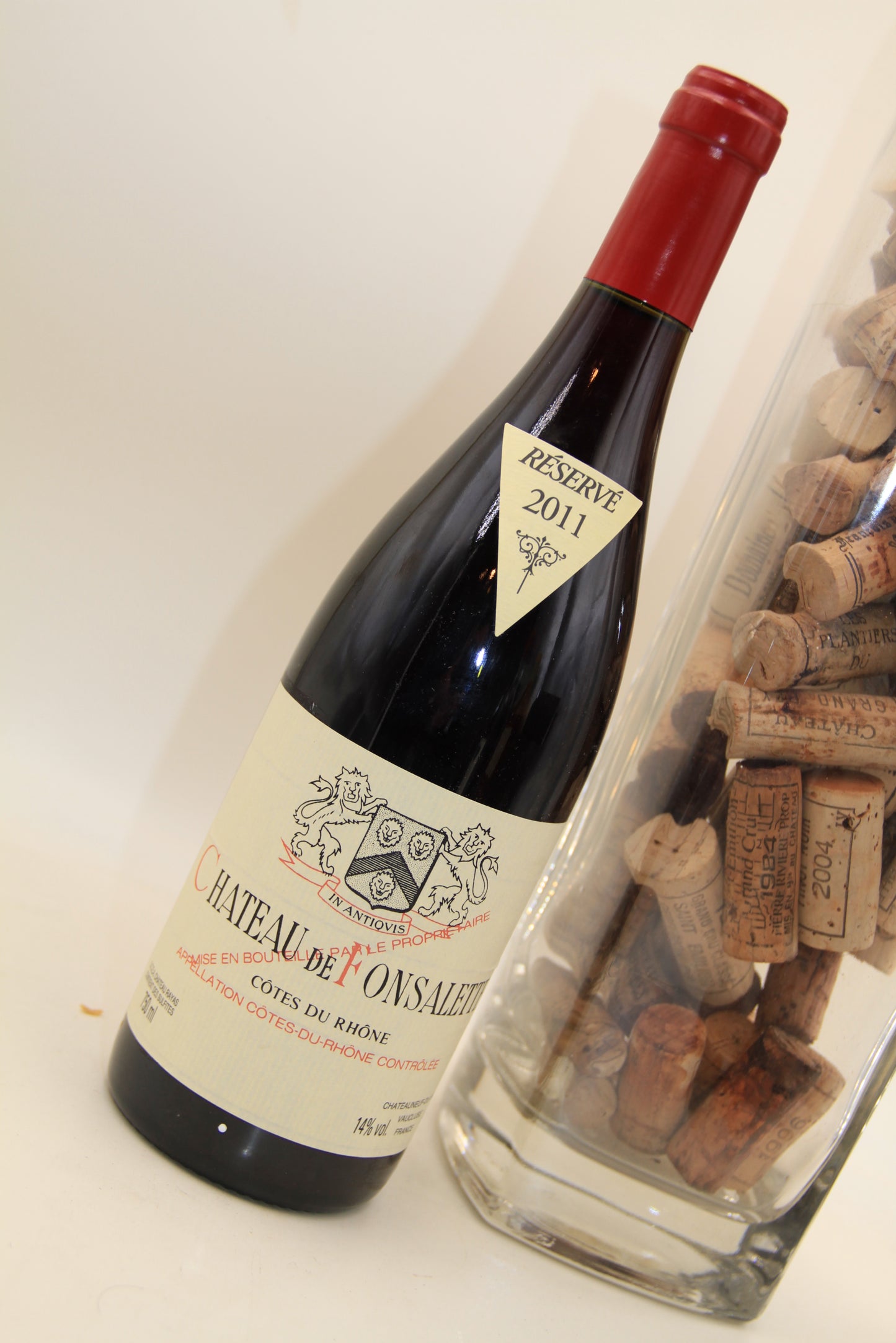 - Chateau De Fonsalette ** 2011 ** Cotes Du Rhone. Chateau Rayas - Eric-Dixvins
