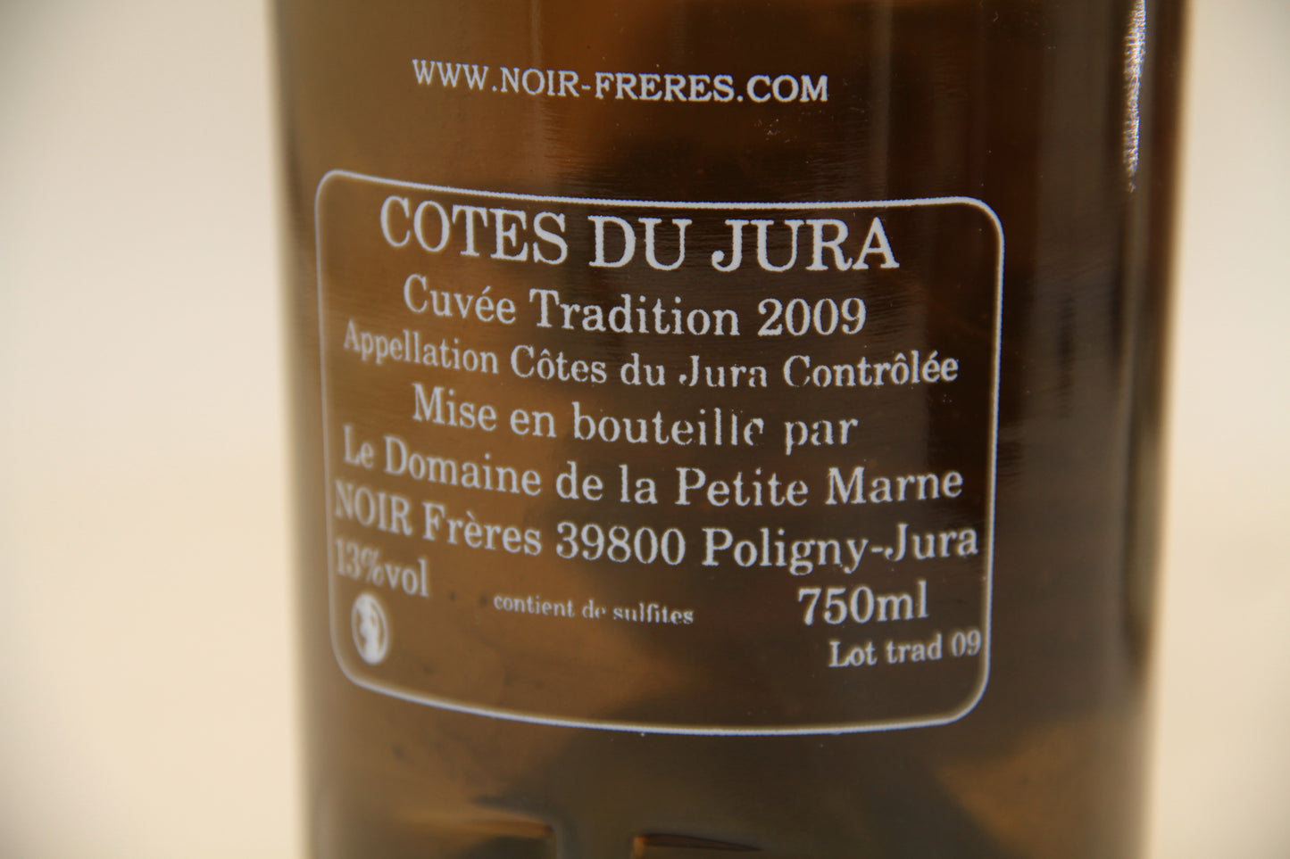 - Cote de Jura "Cuvée Tradition" ** 2009 ** Domaine de la Petite Marne (Copie) - Eric-Dixvins