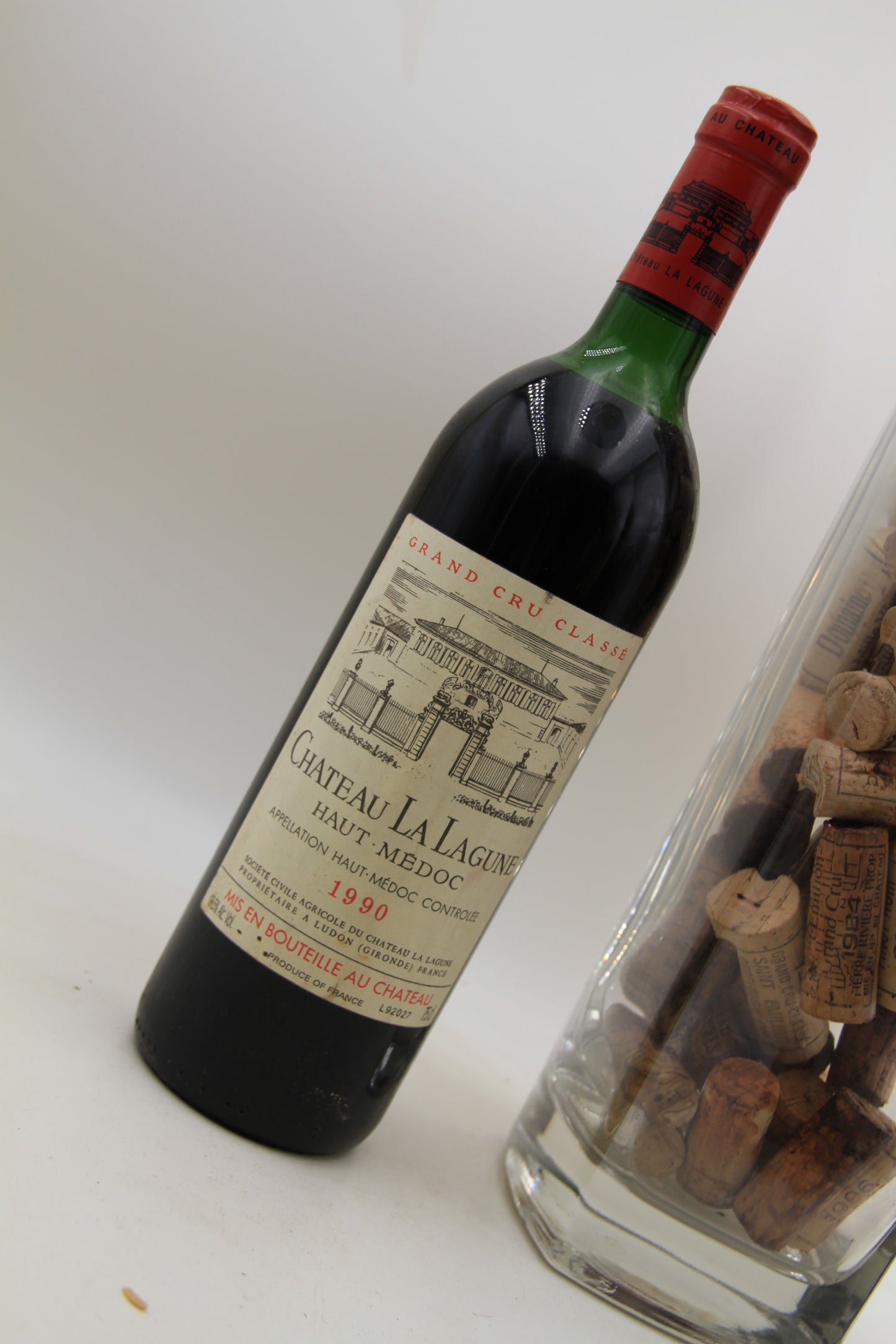 - Chateau La Lagune **1990 ** Grand Cru Classé Haut Médoc - Eric-Dixvins