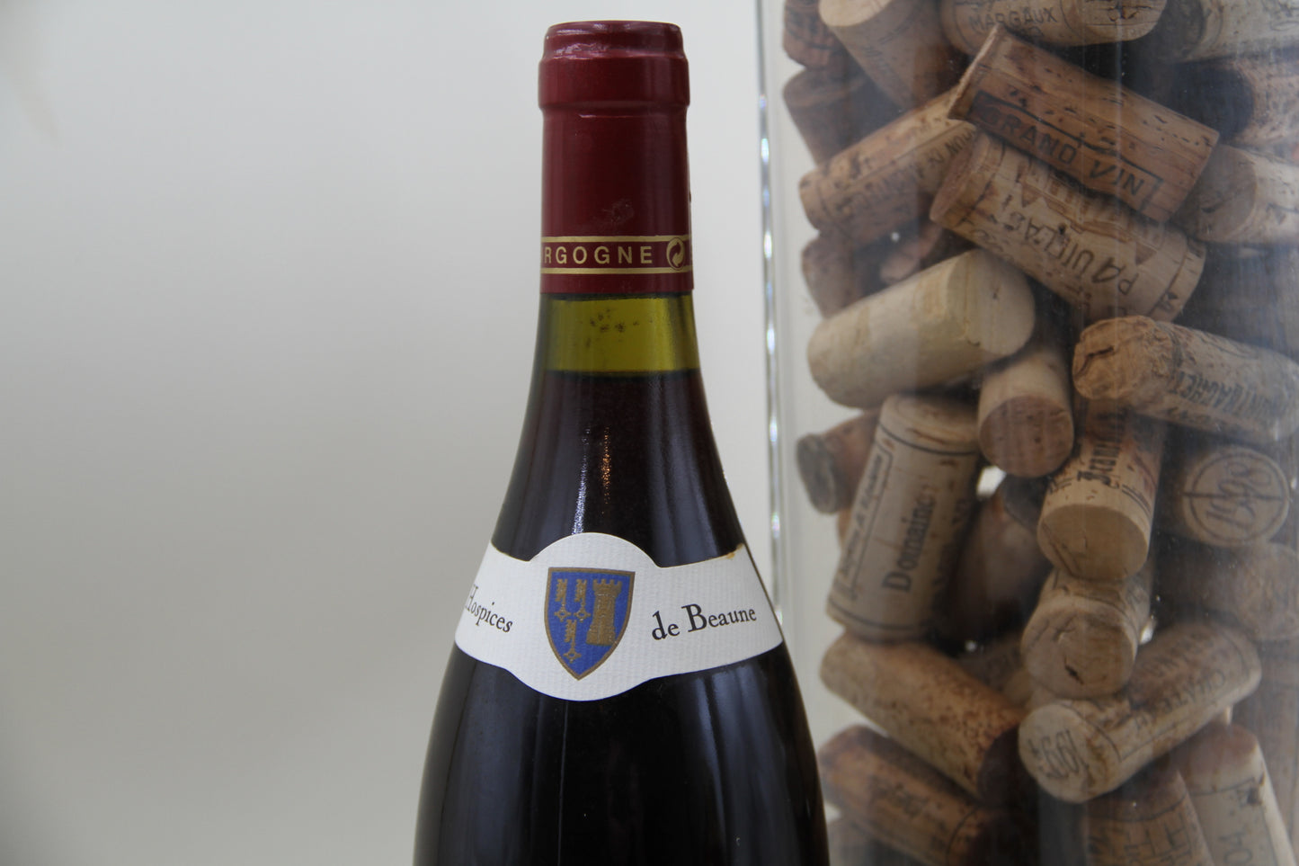 - Savigny Les Beaune 1er Cru Cuvée Arthur Girard" ** 1996 ** Hospices de Beaune - Eric-Dixvins
