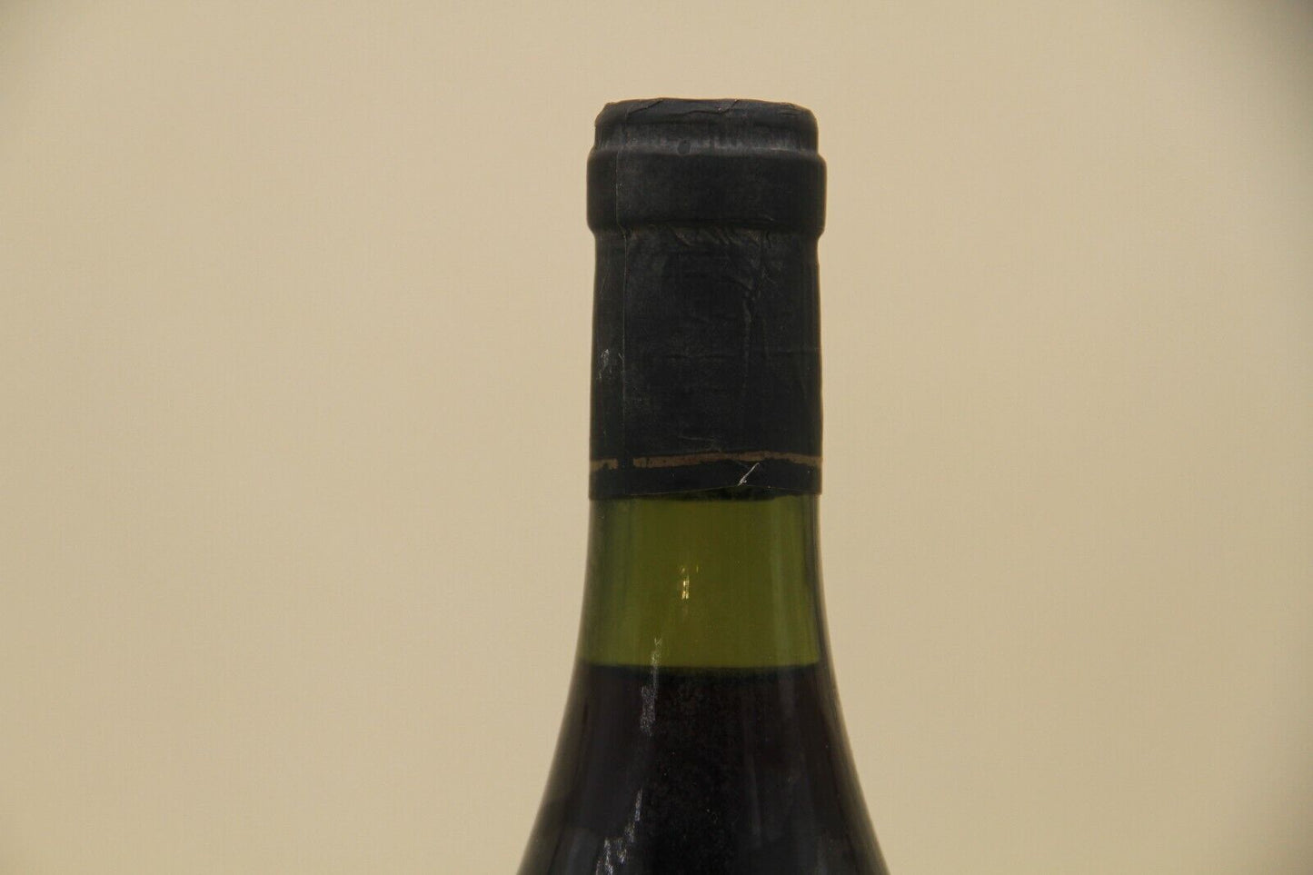 - Chateauneuf du Pape " Clos Saint Marc " **1997 ** Deville et Fils - Eric-Dixvins