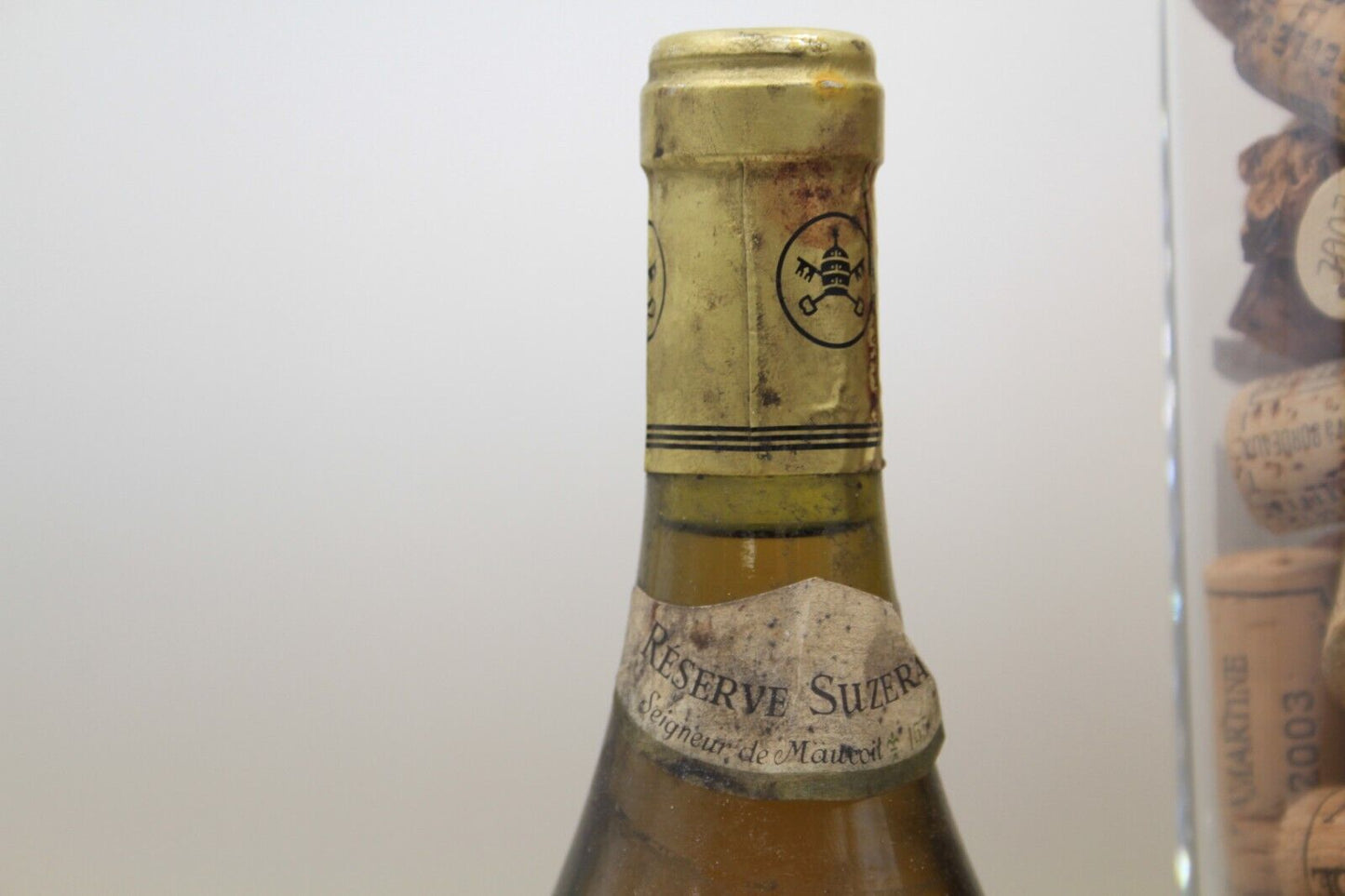 - Chateauneuf Du Pape " Reserve Suzeraine " ** 1997 ** Chateau de Maucoil - Eric-Dixvins