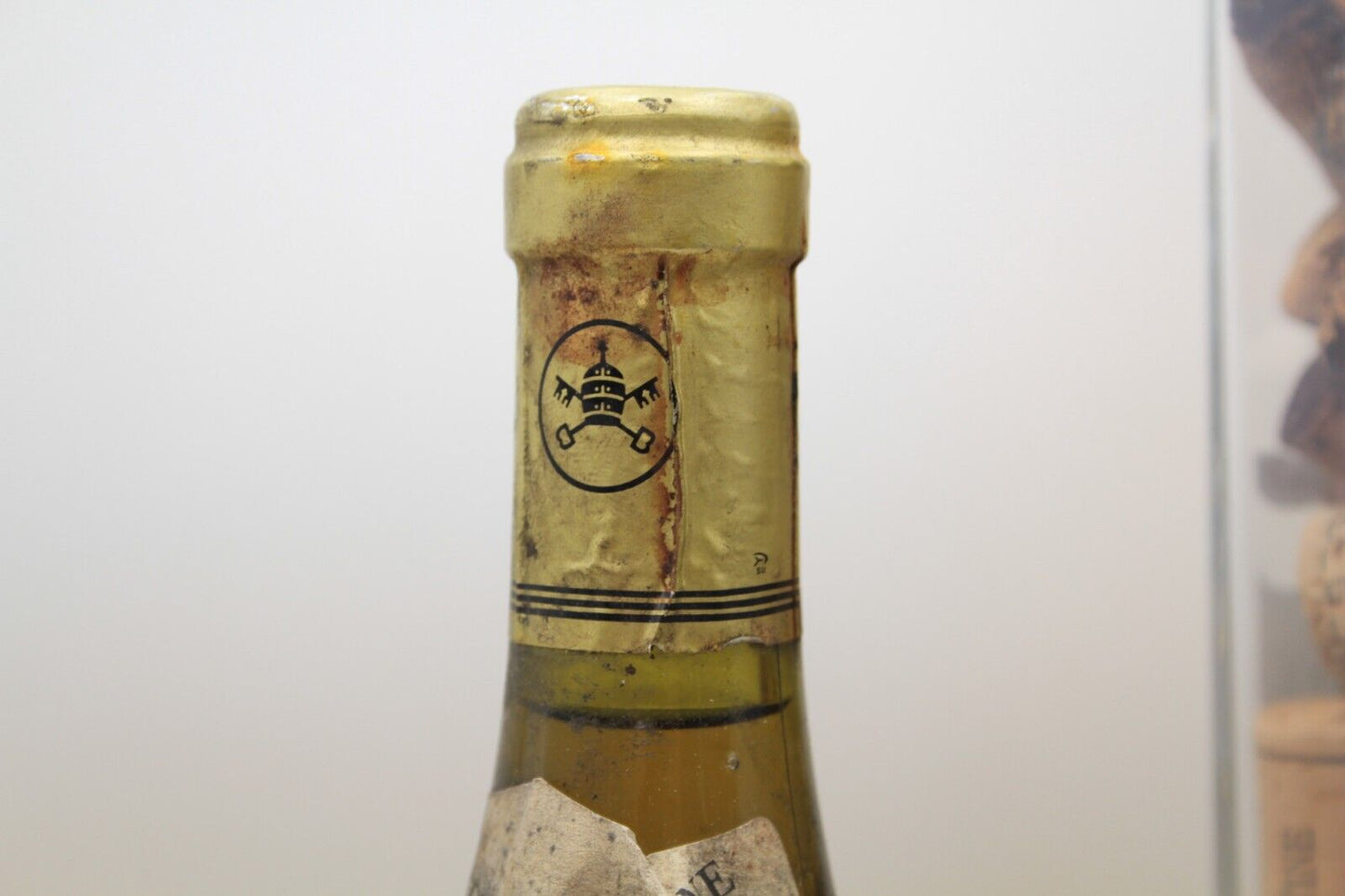 - Chateauneuf Du Pape " Reserve Suzeraine " ** 1997 ** Chateau de Maucoil - Eric-Dixvins