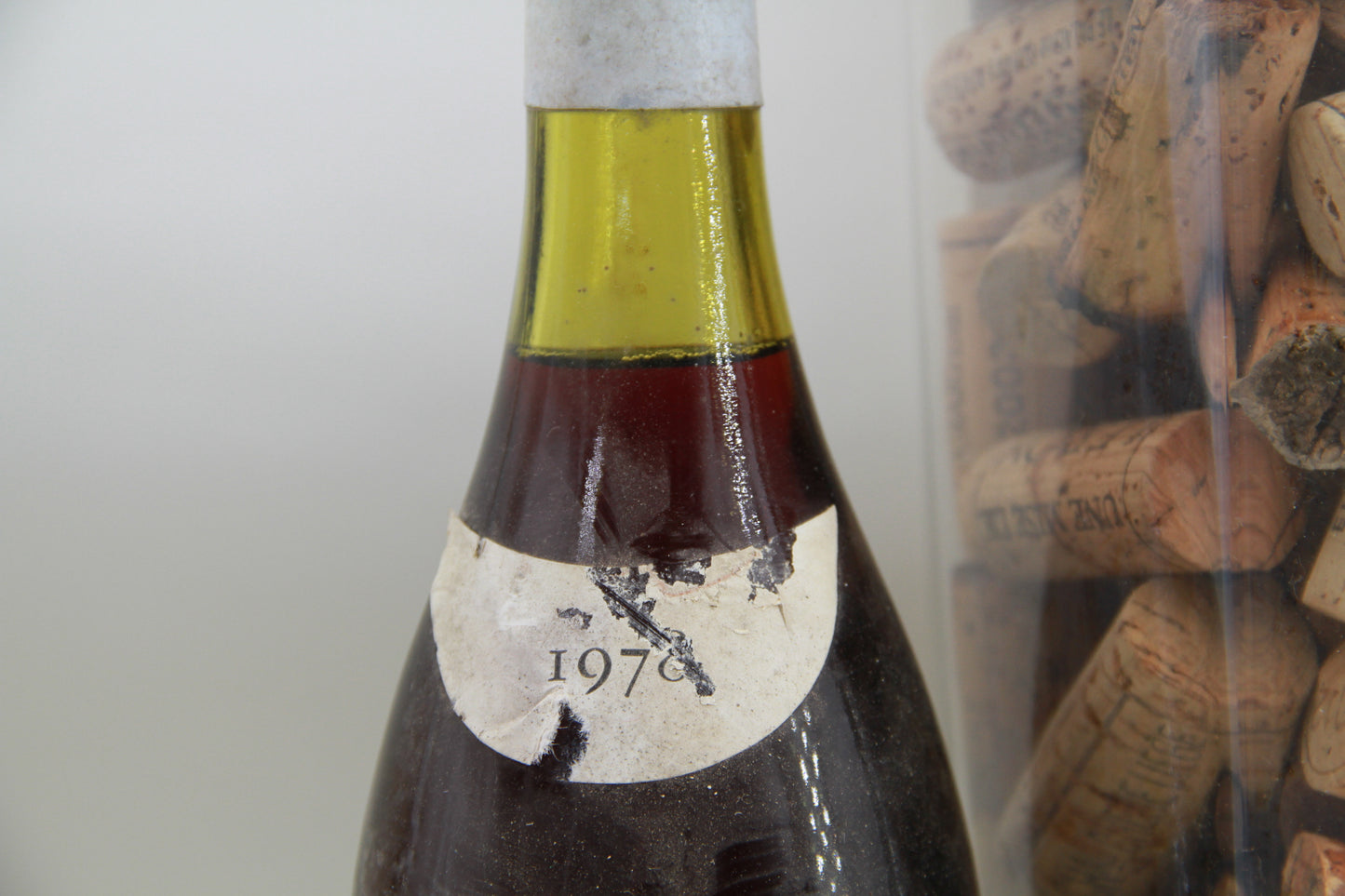 Beaune 1er Cru  Clos des Vignes-Franches.  Domaine Goud De Beaupuis  1978 - Eric-Dixvins