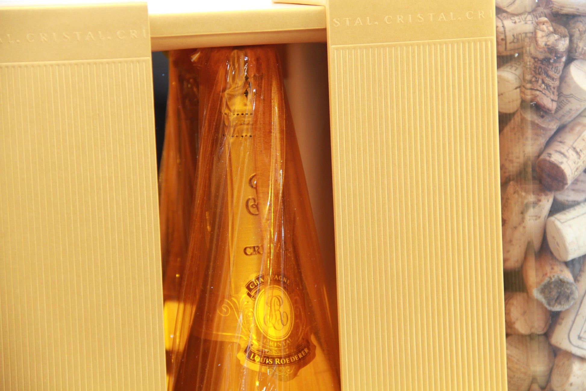 Champagne Cristal Roederer 2004 en coffret Édition Limitée - Eric-Dixvins