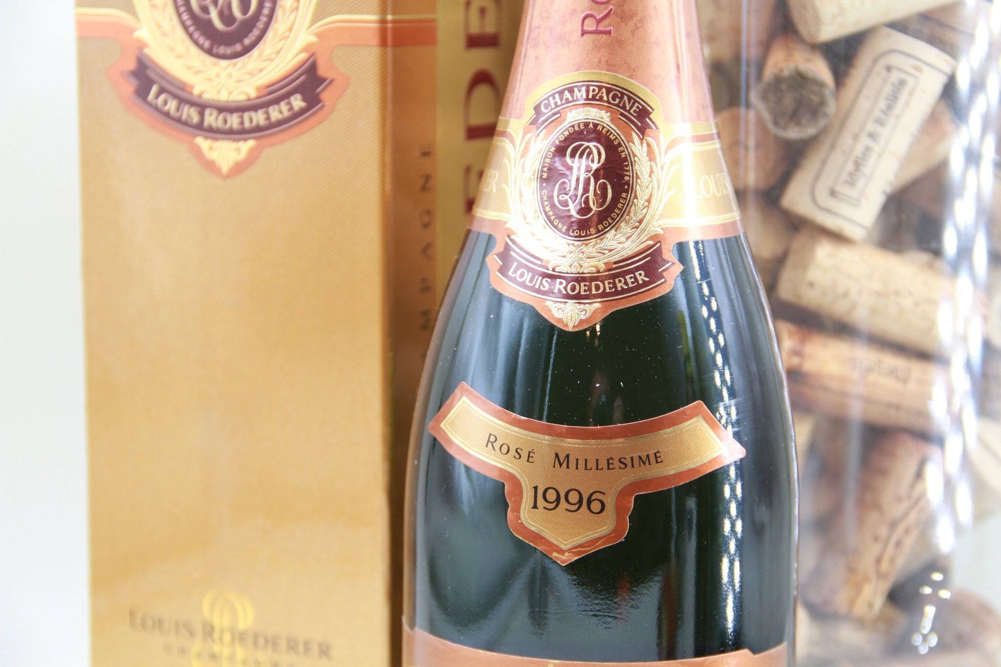 Champagne Roederer Vintage Rosé  1996  en coffret - Eric-Dixvins