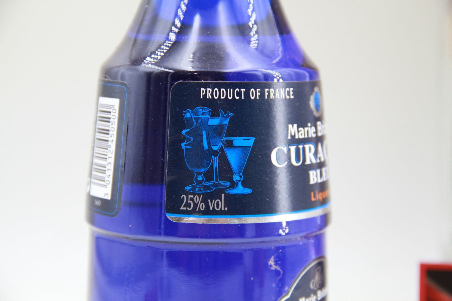 Curacao Bleu Marie Brizard  vielle bouteille