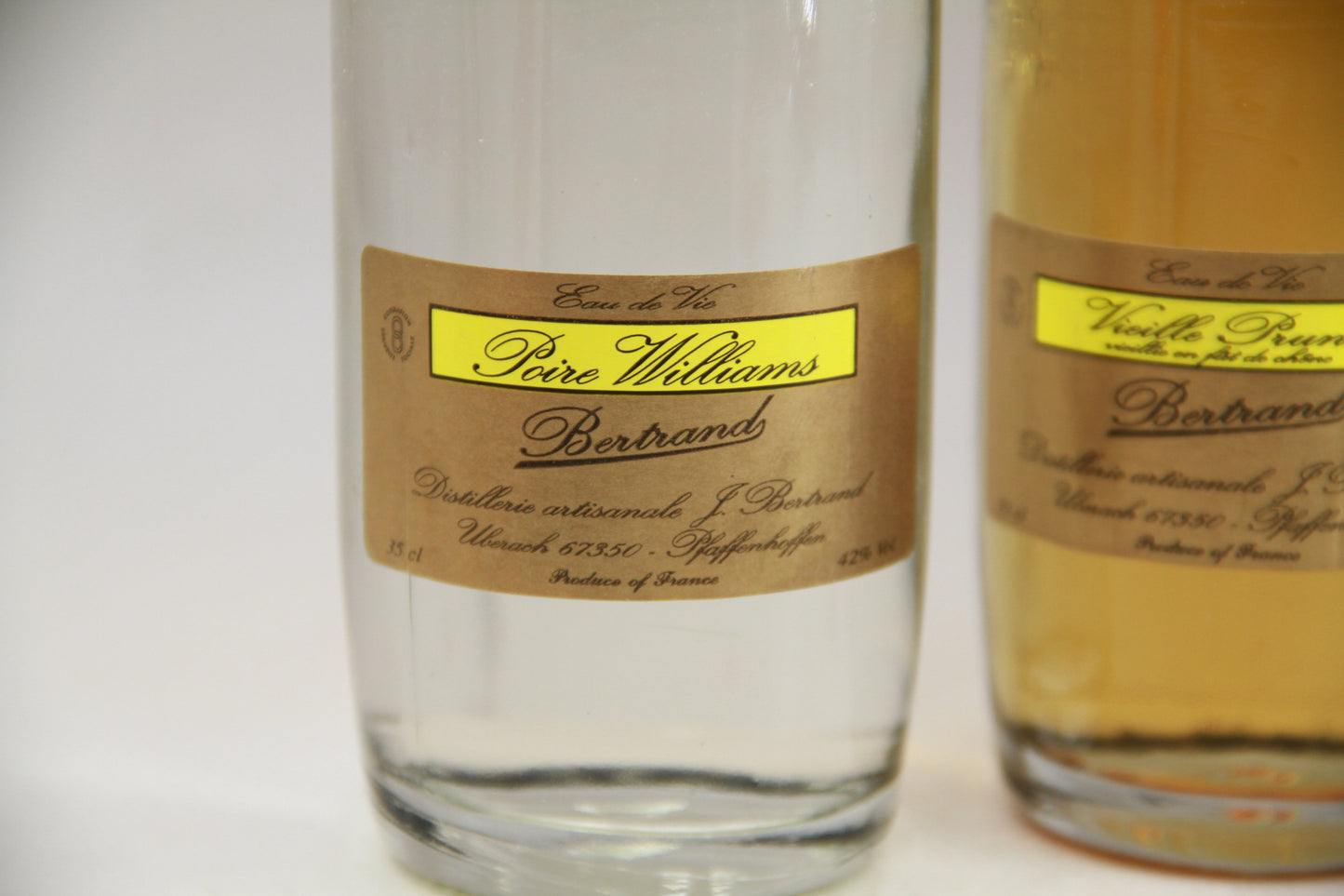 Eau de Vie Poire + Prune  Distillerie Bertrand coffret 2000