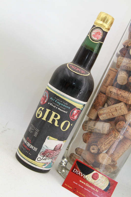Moscato Cherchi    Del Lugudoro.  Sassari  vielle bouteille annees 40