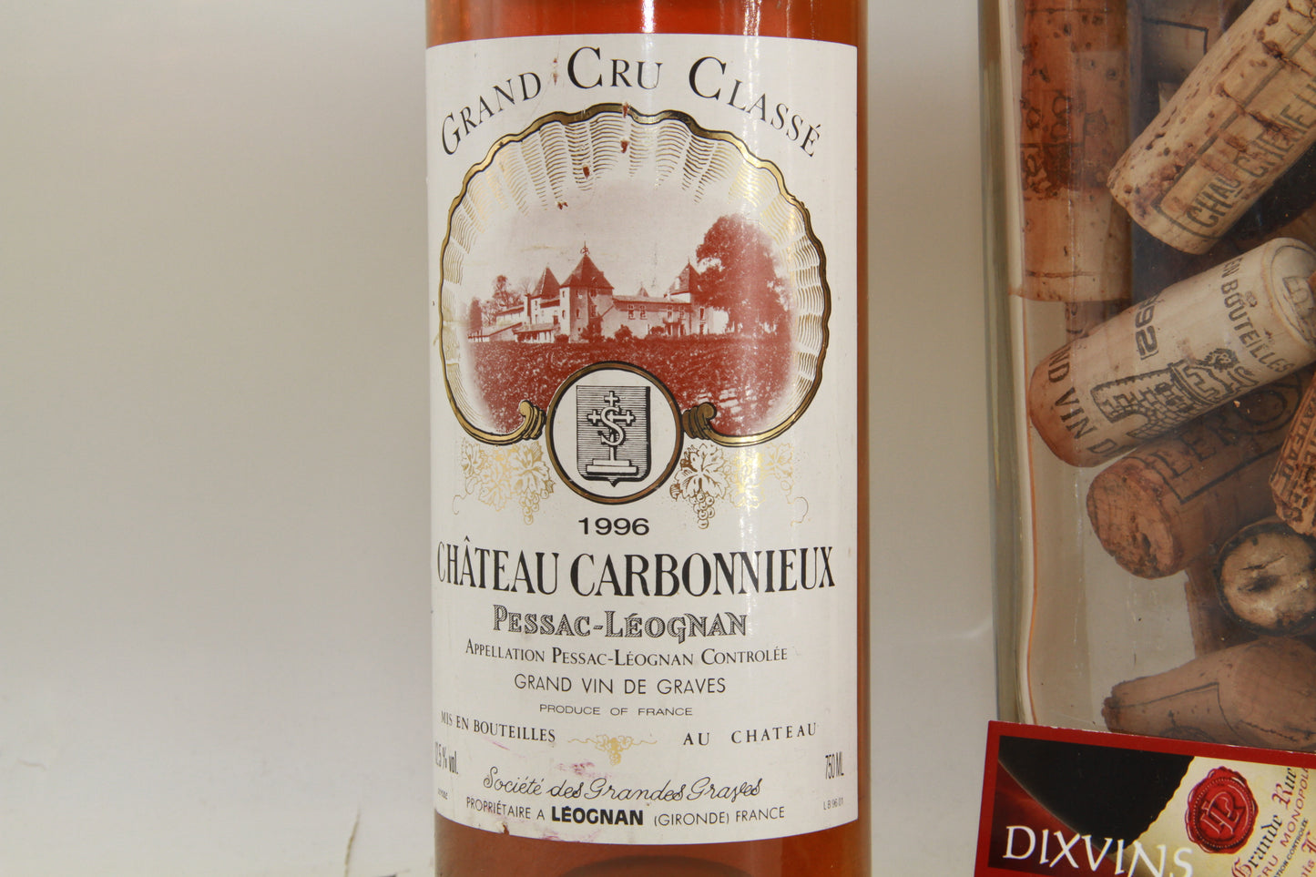 Chateau Carbonnieux  Grand Cru Classé de Graves     1996