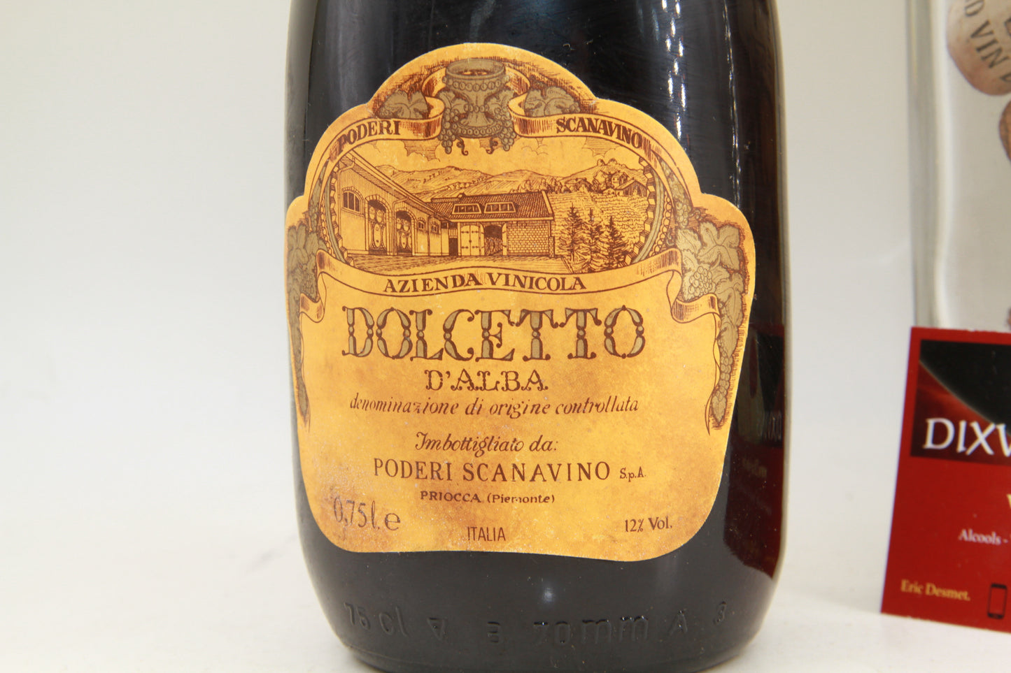 Dolcetto D'Alba. 1984  Poderi Scanavino