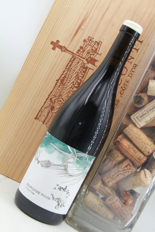 Bourgogne Rouge Le Vieux Sage   Les Horées. 2020