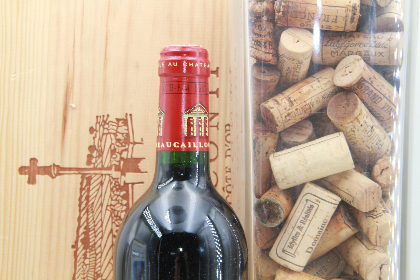 La Croix de Beaucaillou    Saint Julien.  2000