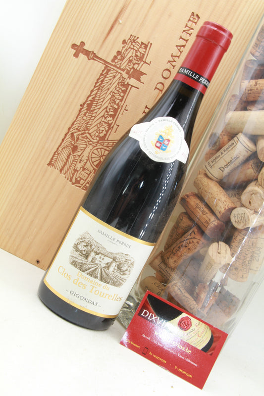 Gigondas   Domaine Du Clos Des Tourelles       Perrin.   2011