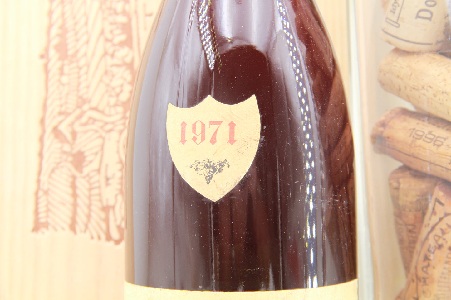 Nuits-St-Georges.    Domaine Confuron.        1971