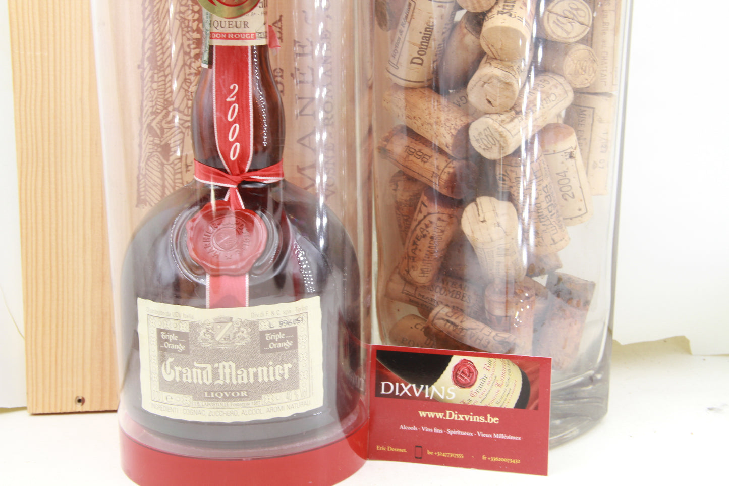 Grand Marnier Liqueur  Cordon Rouge  Lapostolle       Edition limité. 2000