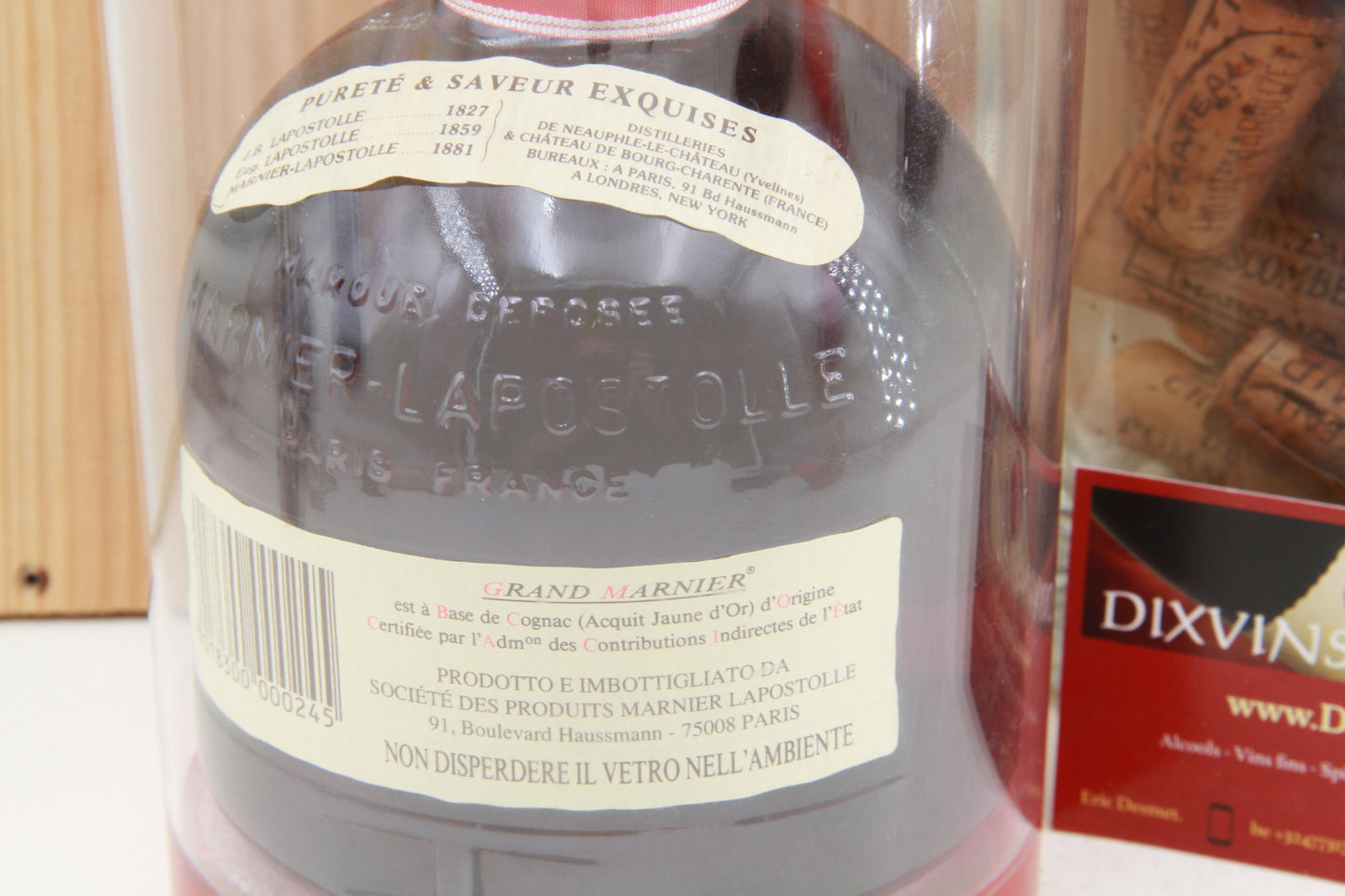 Grand Marnier Liqueur  Cordon Rouge  Lapostolle       Edition limité. 2000