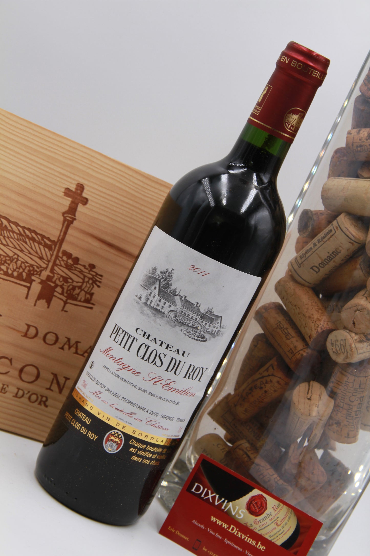 Chateau Petit Clos Du Roy   Montagne Saint Émilion.     2011