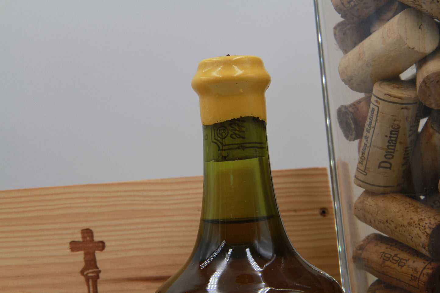 Vin Jaune Arbois  – Domaine Ligier Père et Fils.   1992