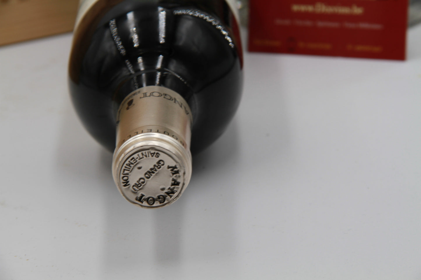 Château Mangot  — Saint-Émilion Grand Cru.     2005
