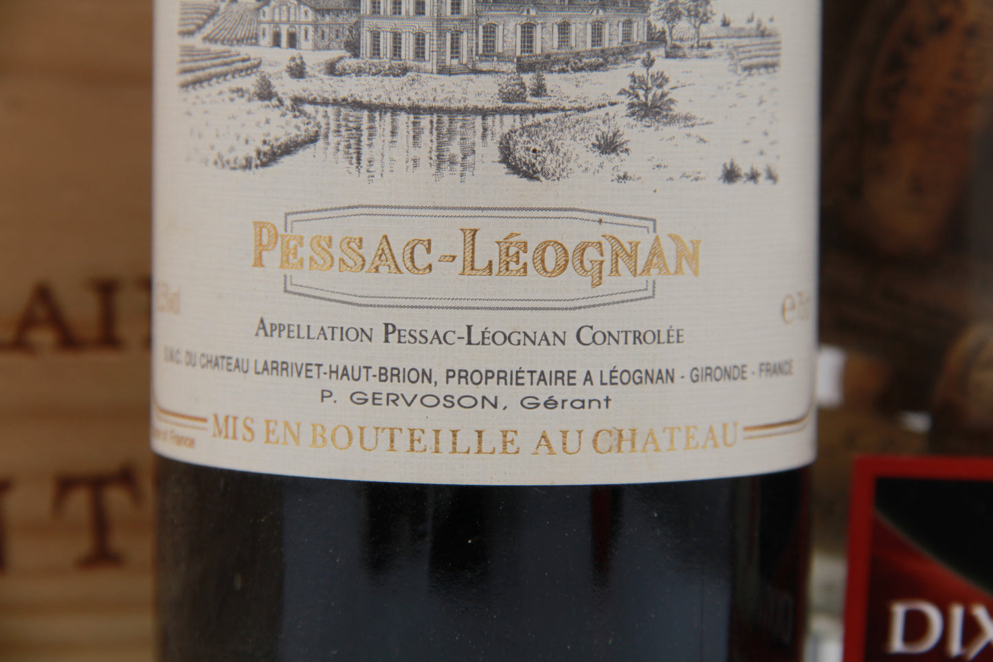 Château Larrivet Haut-Brion  – Pessac-Léognan.  1994