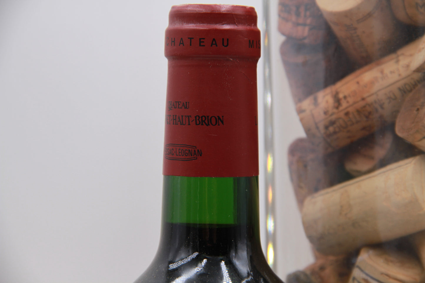 Château Larrivet Haut-Brion  – Pessac-Léognan.  1994
