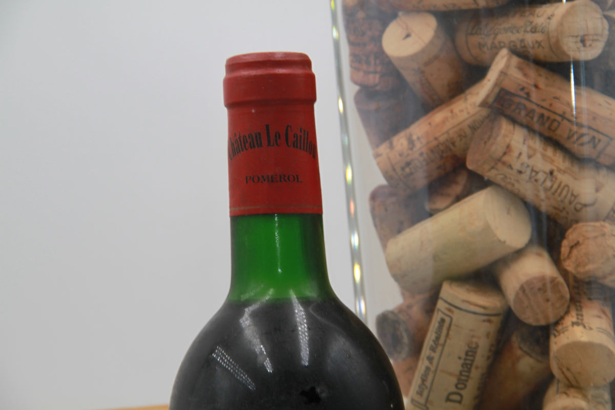 Château Le Caillou.    Pomerol   1989
