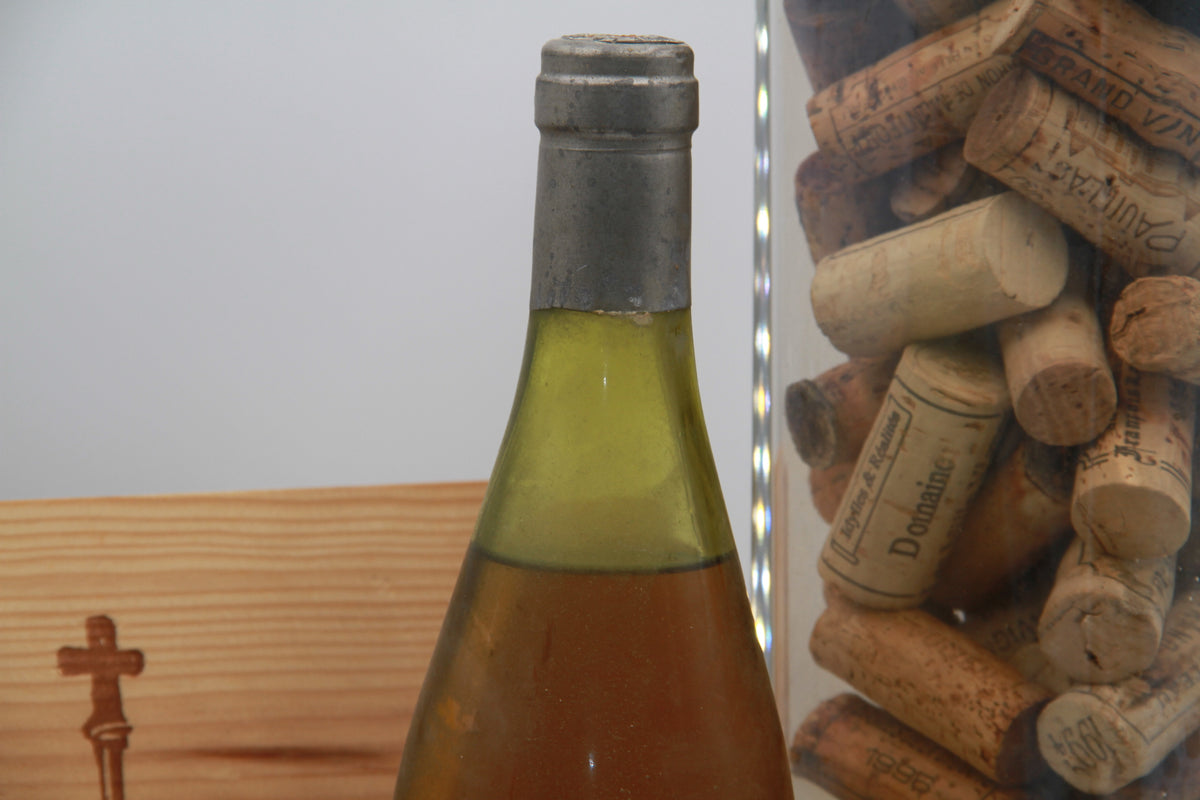 Chablis   Domaine de la Jouchère.   1982