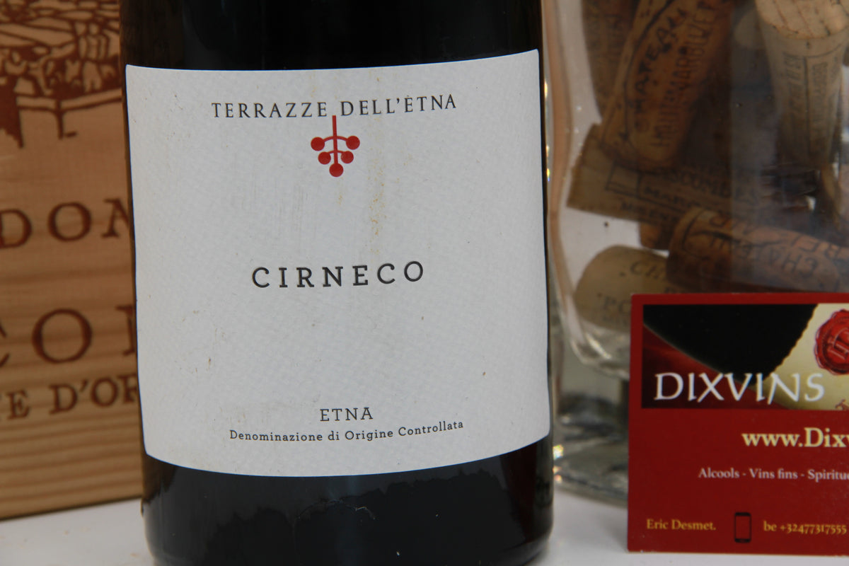 Terrazze Dell'Etna.  Cirneco   2011